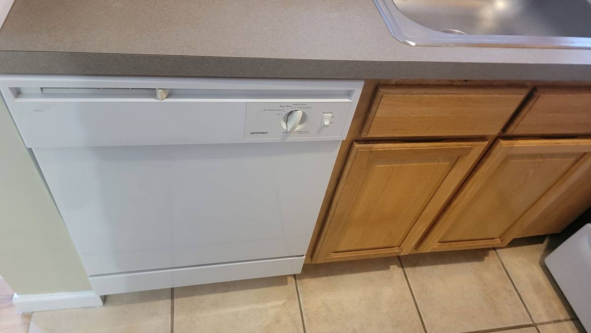 Apartment for rent at 1001 S 1st St, Louisville, KY 40203