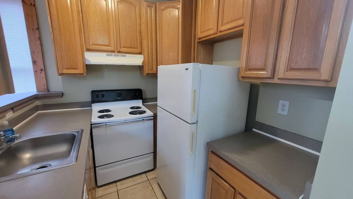 Apartment for rent at 1001 S 1st St, Louisville, KY 40203