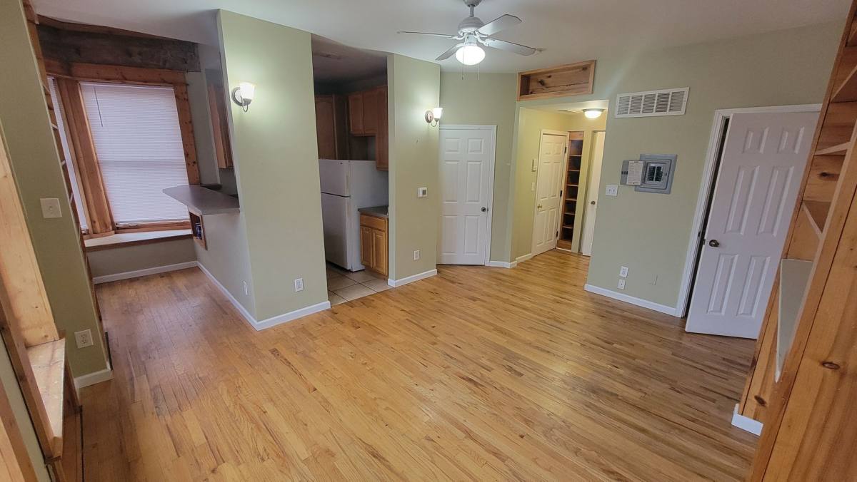 Apartment for rent at 1001 S 1st St, Louisville, KY 40203