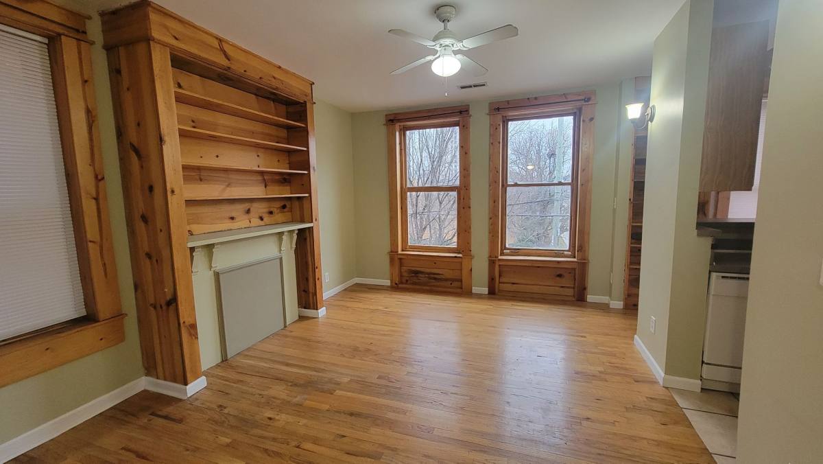 Apartment for rent at 1001 S 1st St, Louisville, KY 40203