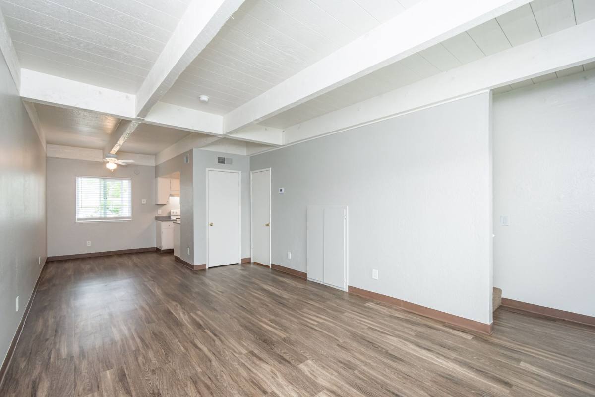 Apartment for rent at 5119 Hillsdale Blvd, Sacramento, CA 95842