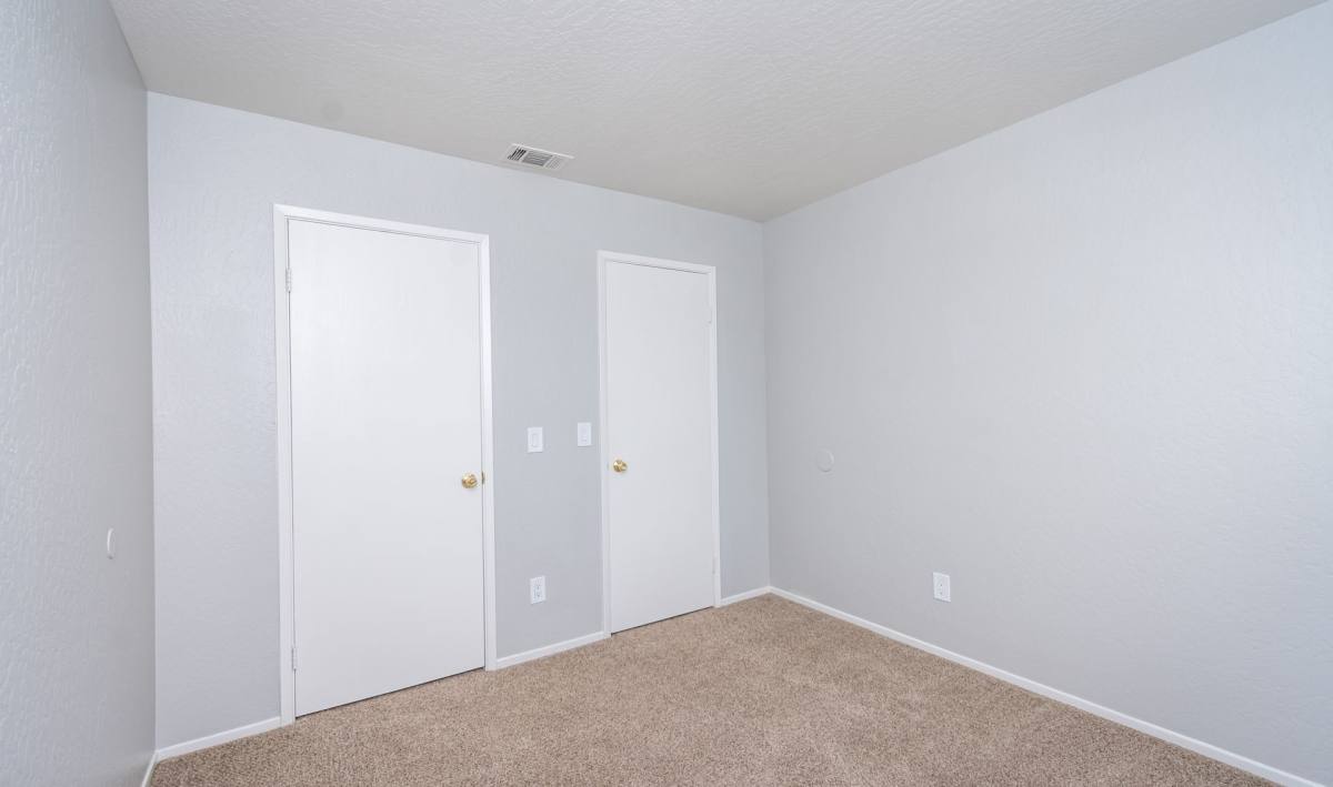 Apartment for rent at 5119 Hillsdale Blvd, Sacramento, CA 95842