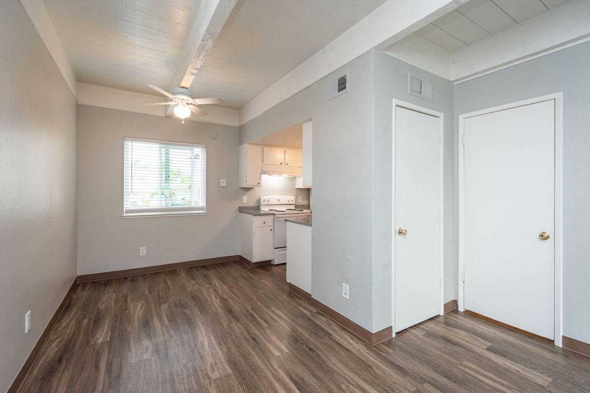 Apartment for rent at 5119 Hillsdale Blvd, Sacramento, CA 95842