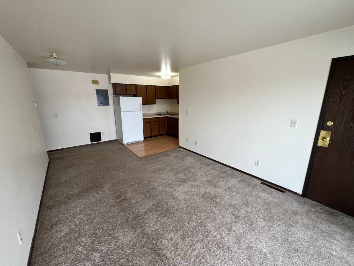 Apartment for rent at 1026 W Macarthur Ave, Eau Claire, WI 54701