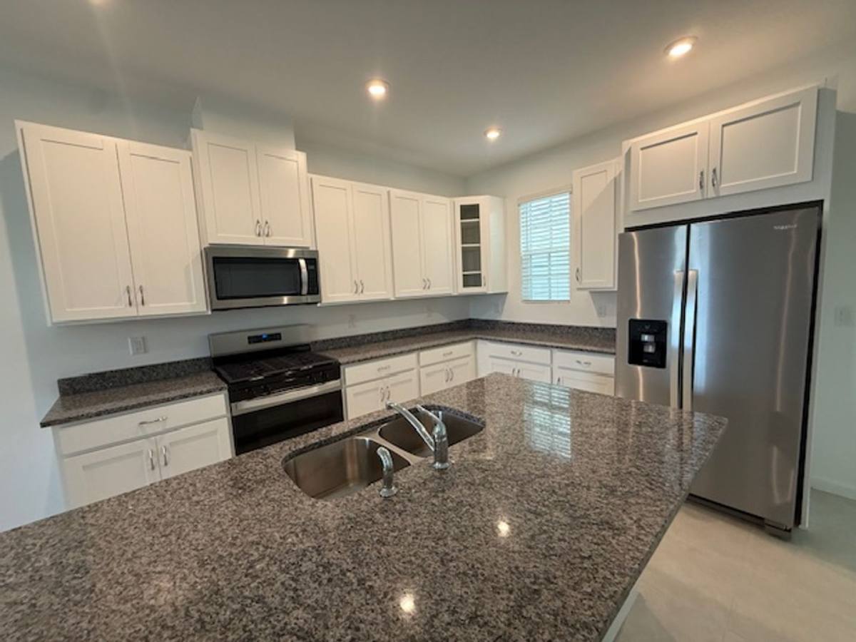 Townhouse for rent at 1913 Seawall Way, Kissimmee, FL 34747