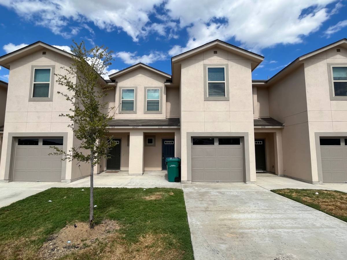 Townhouse for rent at 6427 Luglio Lane, San Antonio, TX 78233