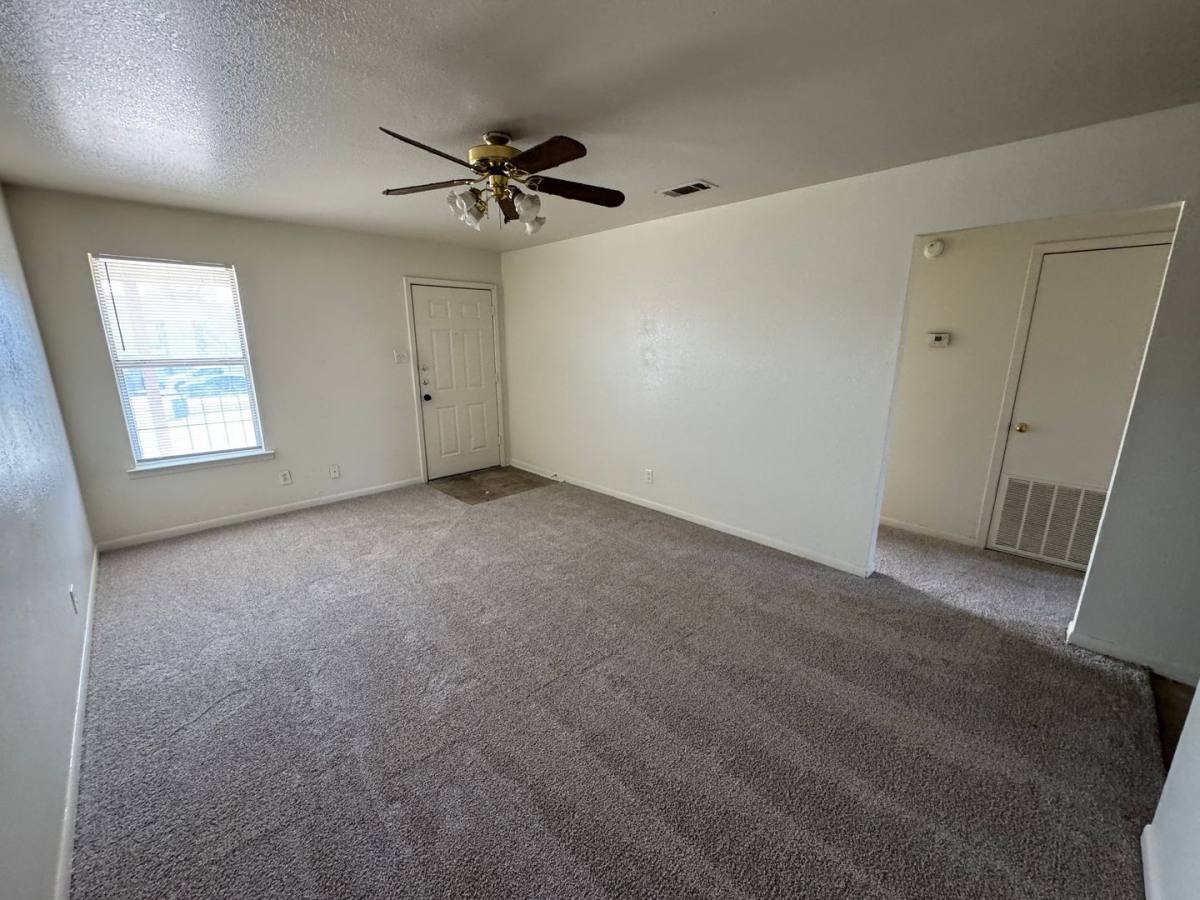 Apartment for rent at 1003 Circle M Dr, Killeen, TX 76549