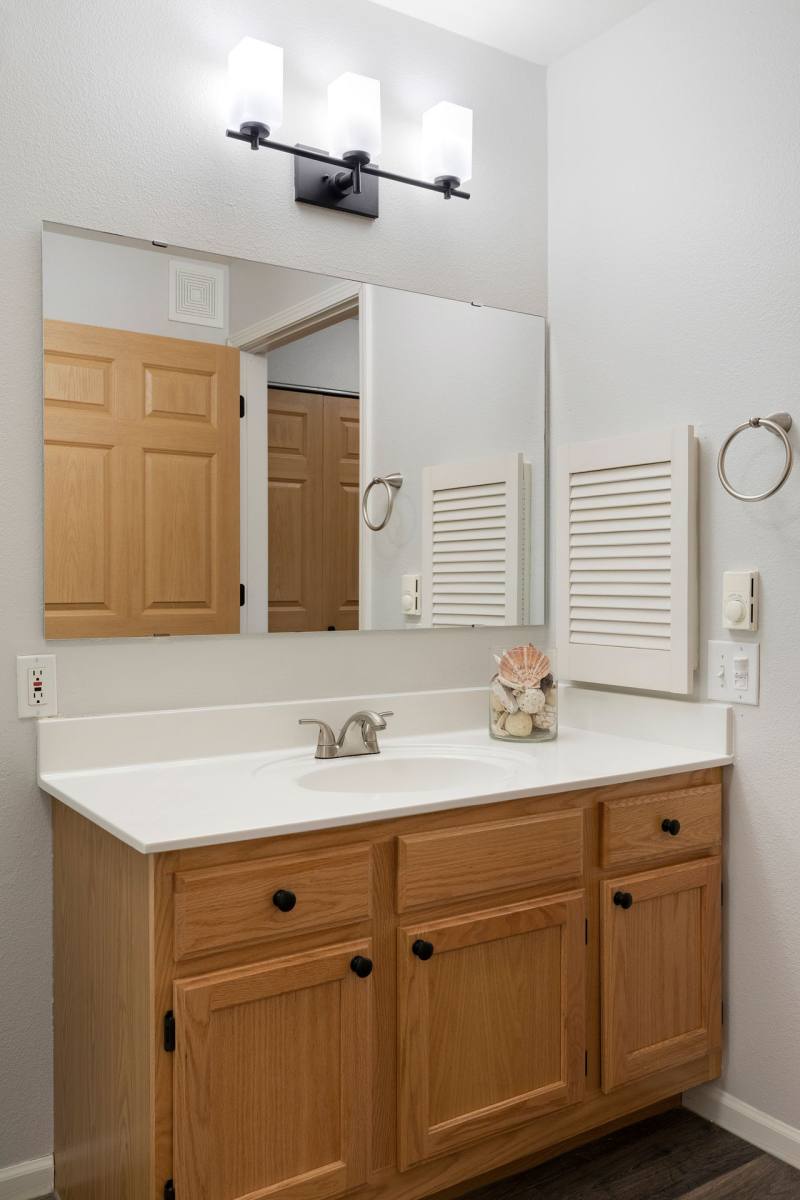 Apartment for rent at 16600 92nd Ave N, Maple Grove, MN 55311