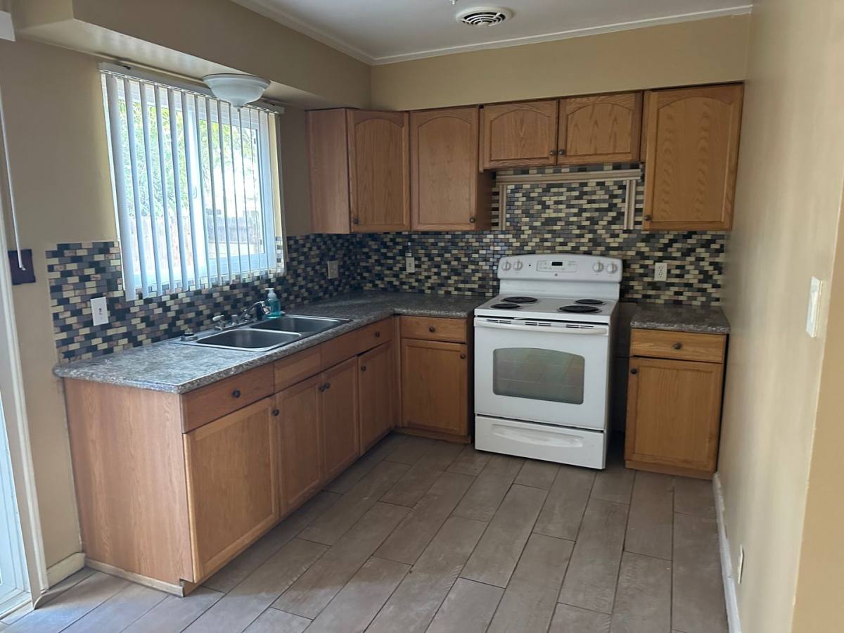 House for rent at 115 N Santa Rita, Los Banos, CA 93635