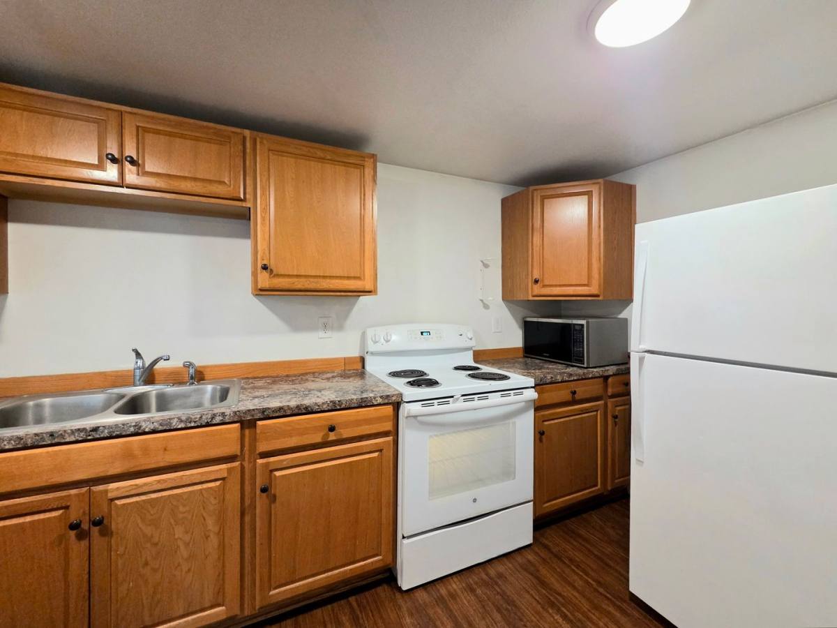 Apartment for rent at 1121 Monitor Ave, Wenatchee, WA 98801