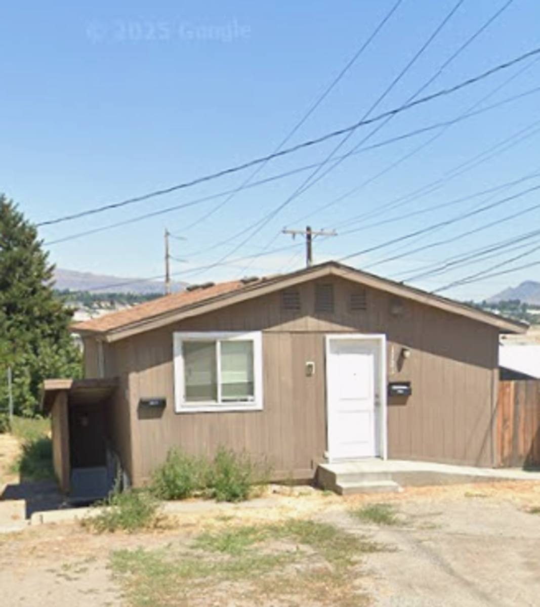 Apartment for rent at 1121 Monitor Ave, Wenatchee, WA 98801