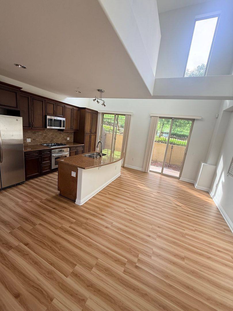 Townhouse for rent at 23130 Sherman Place, West Hills, CA 91307