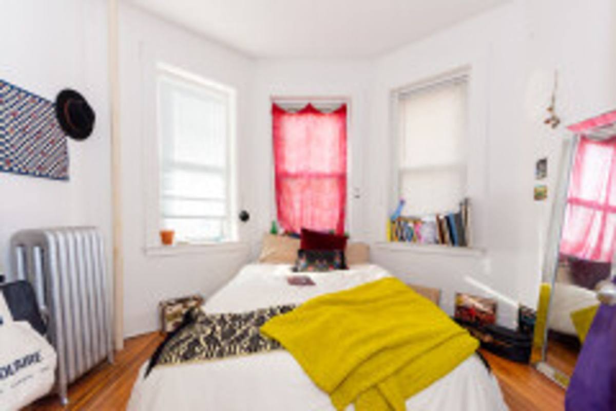 Apartment for rent at 52 Brighton Ave #12, Allston, MA 02134