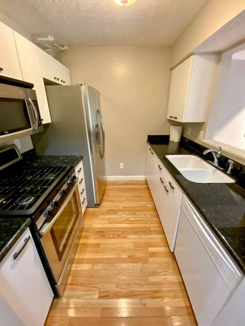 Townhouse for rent at 5602 Wigmore Dr, Columbus, OH 43235