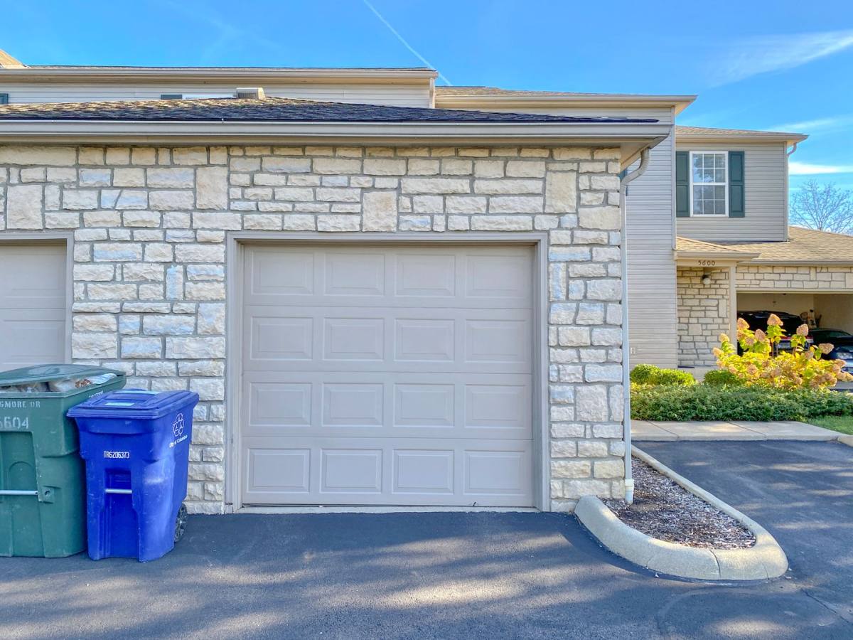 Townhouse for rent at 5602 Wigmore Dr, Columbus, OH 43235