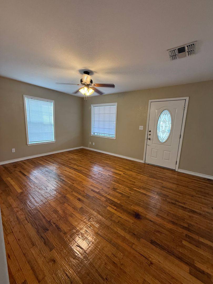 House for rent at 784 Samuels, New Braunfels, TX 78130