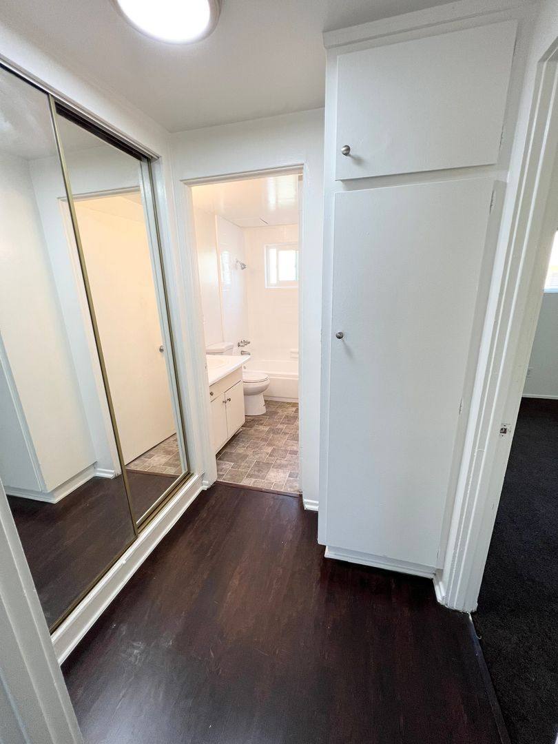 Apartment for rent at 3344-3408 Redondo Beach Blvd, Torrance, CA 90504