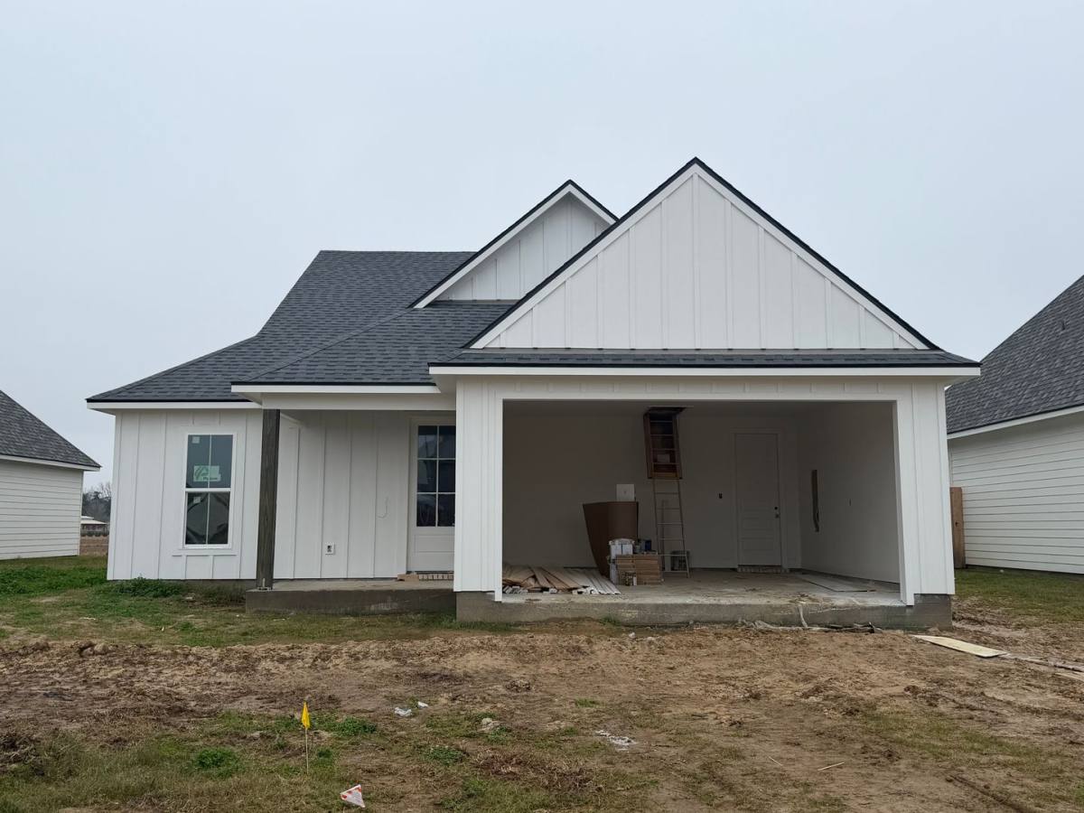 House for rent at 203 Benson Grove, Youngsville, LA 70592