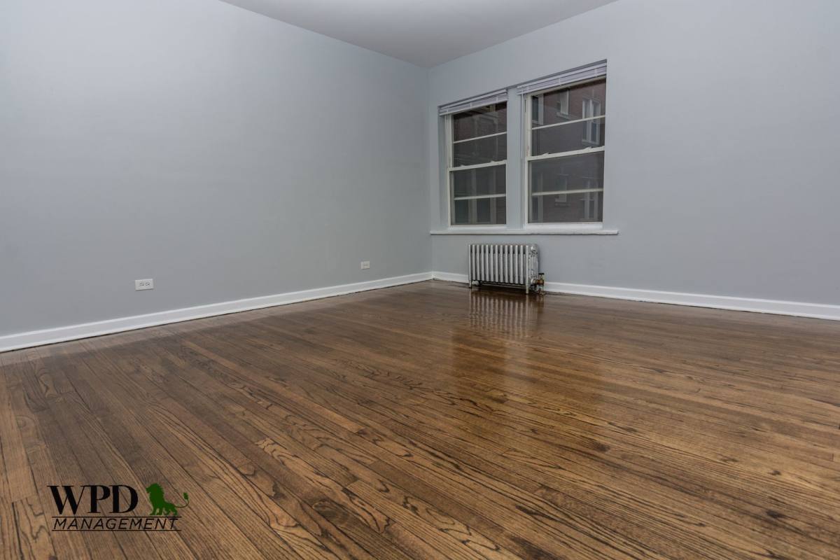 Apartment for rent at 7305 S Stewart Ave, Chicago, IL 60621