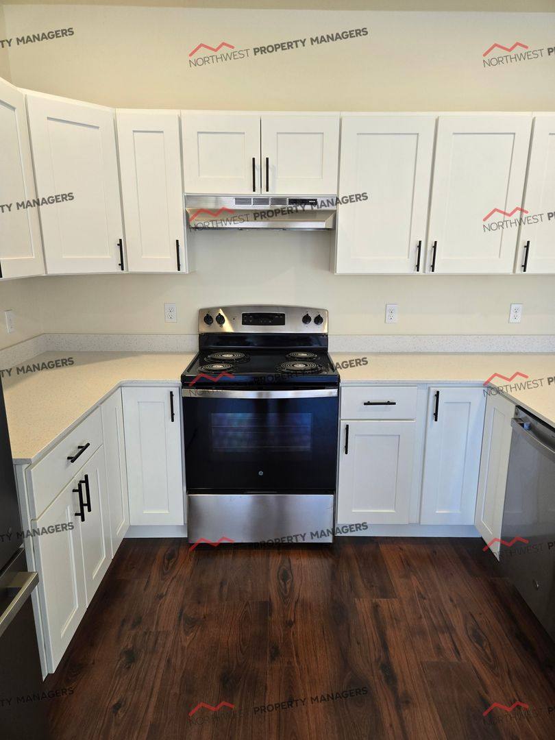 Apartment for rent at 101 SW 2nd St, Chehalis, WA 98532