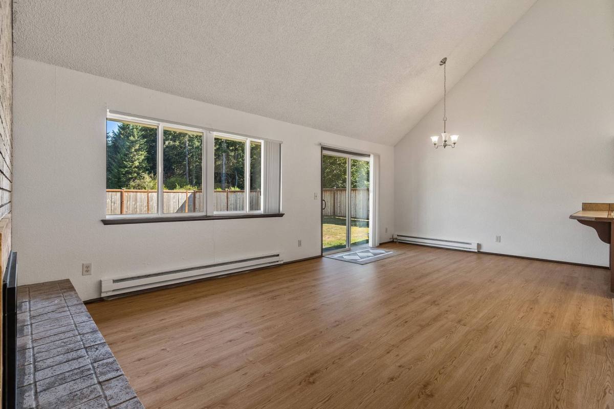 Apartment for rent at 8408-8430 Prine Villa Lane SW, Olympia, WA 98512