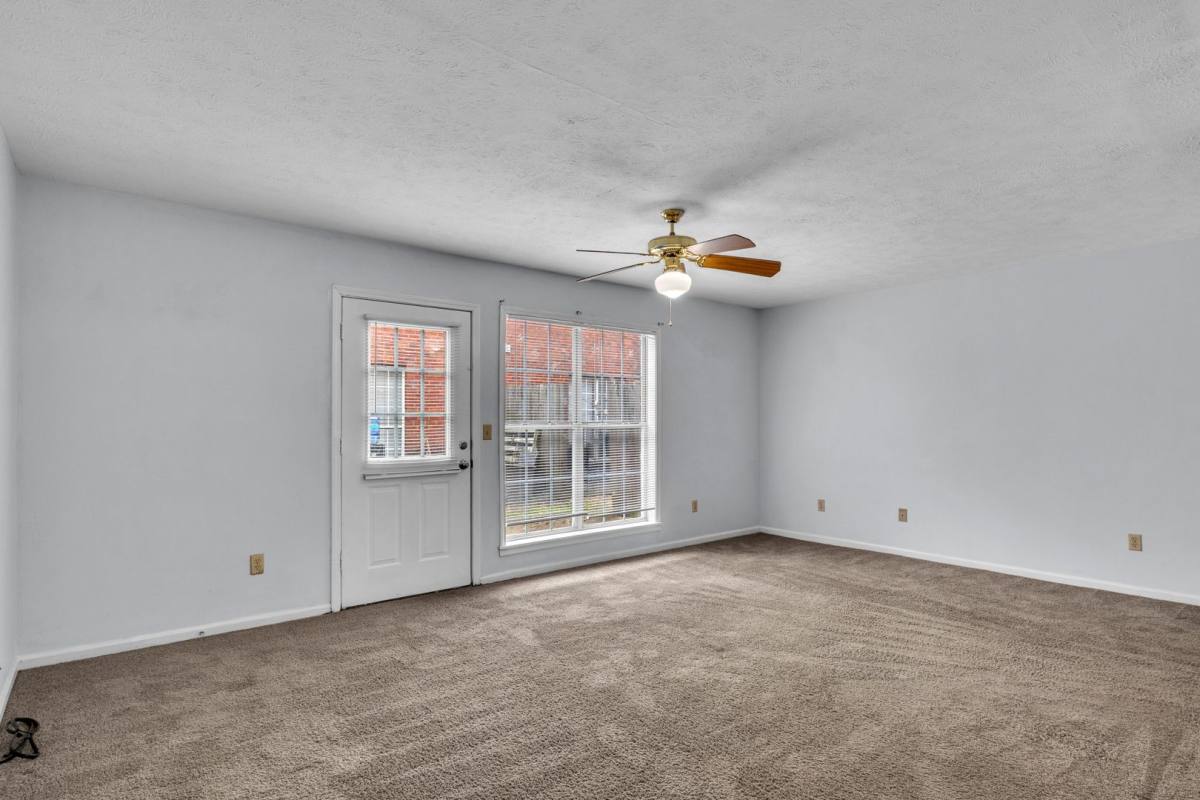 Apartment for rent at 103 Locksley Way, Starkville, MS 39759