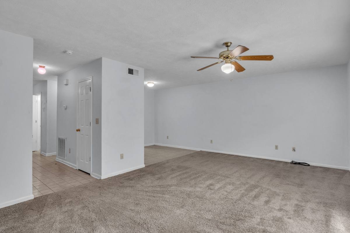 Apartment for rent at 103 Locksley Way, Starkville, MS 39759