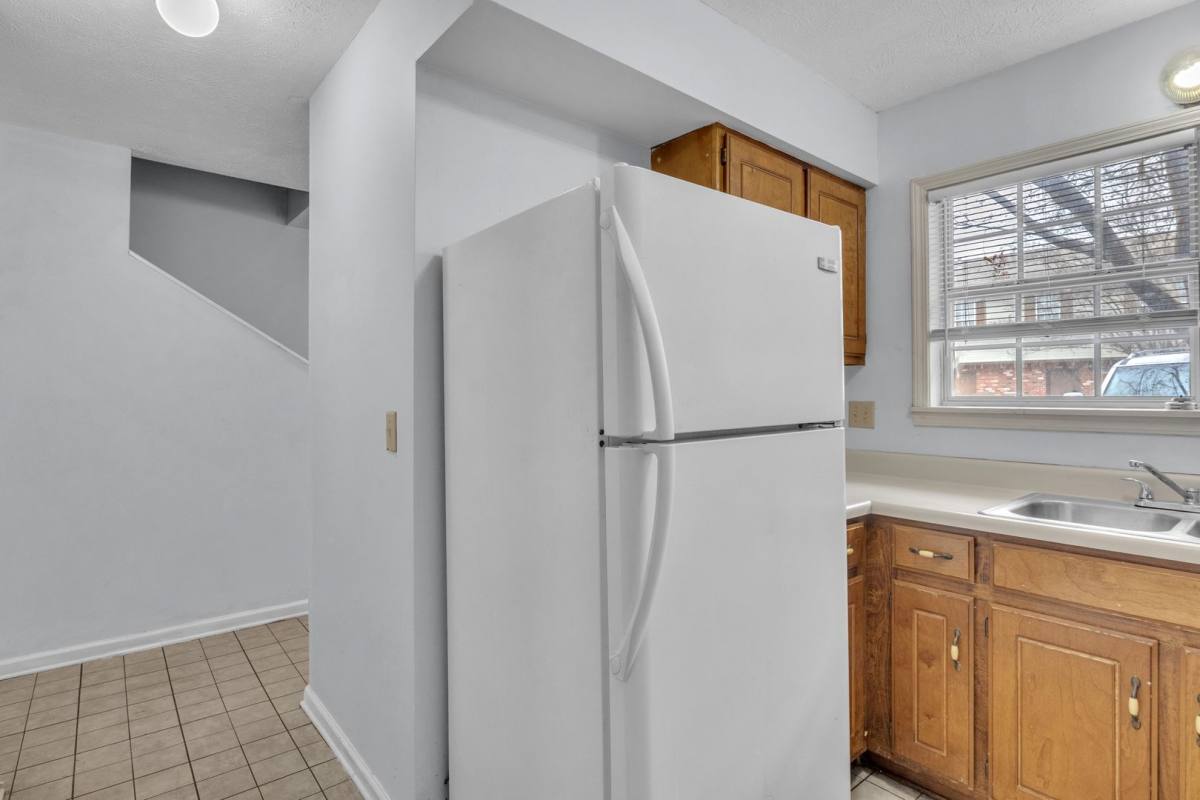 Apartment for rent at 103 Locksley Way, Starkville, MS 39759