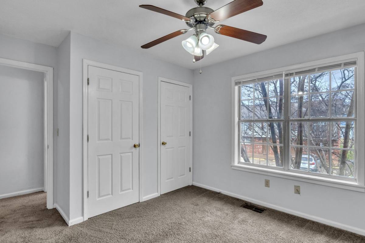 Apartment for rent at 103 Locksley Way, Starkville, MS 39759