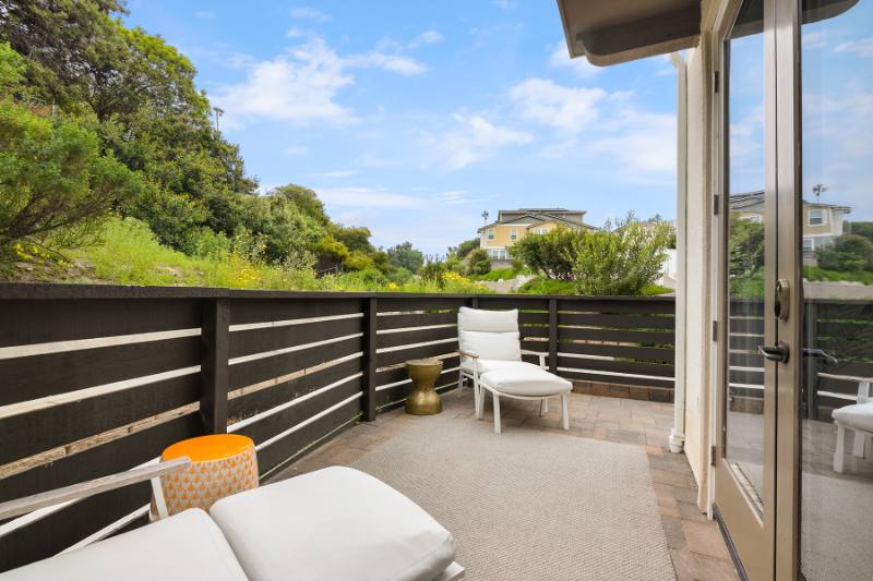Townhouse for rent at 1101 Makena Way, Oceanside, CA 92054