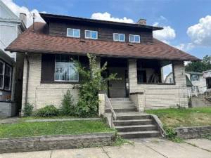 House for rent at 500 Marwood Ave, McKees Rocks, PA 15136