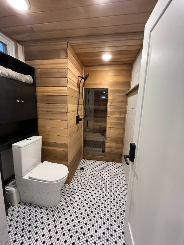 Apartment for rent at 364 Clark Circle #HIDDEN Lake Escape, Farmington, UT 84025