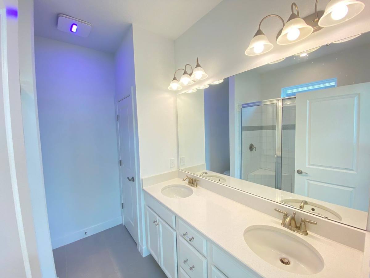 House for rent at 2182 Palm Tree Dr, Kissimmee, FL 34759
