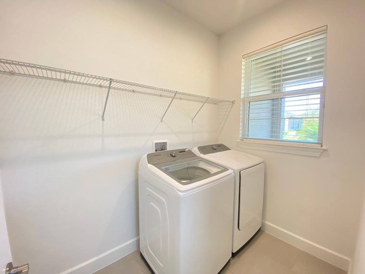 House for rent at 2182 Palm Tree Dr, Kissimmee, FL 34759