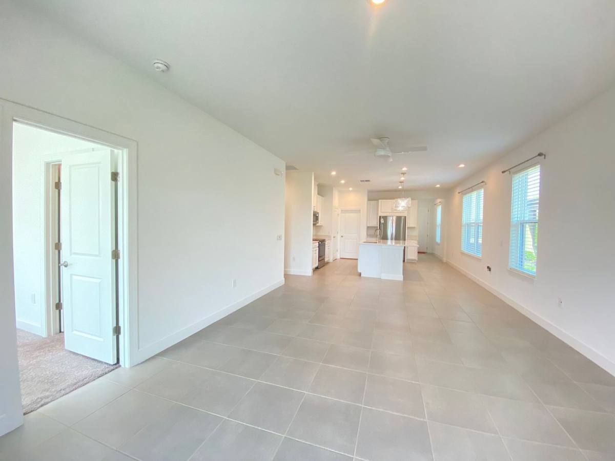 House for rent at 2182 Palm Tree Dr, Kissimmee, FL 34759