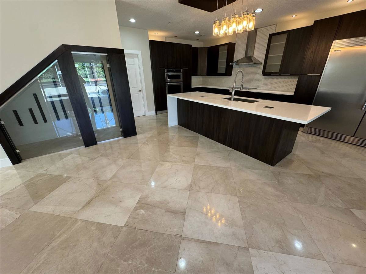 House for rent at 6733 NW 81st Court, Pompano Beach, FL 33067