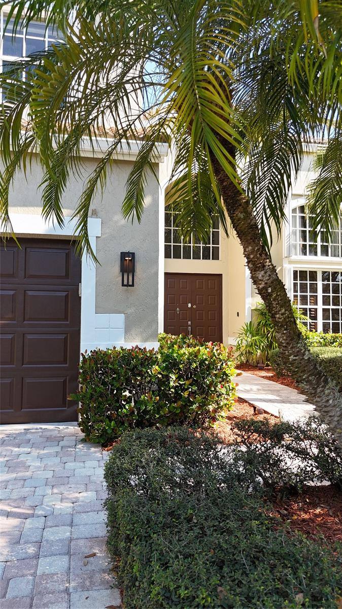 House for rent at 6733 NW 81st Court, Pompano Beach, FL 33067