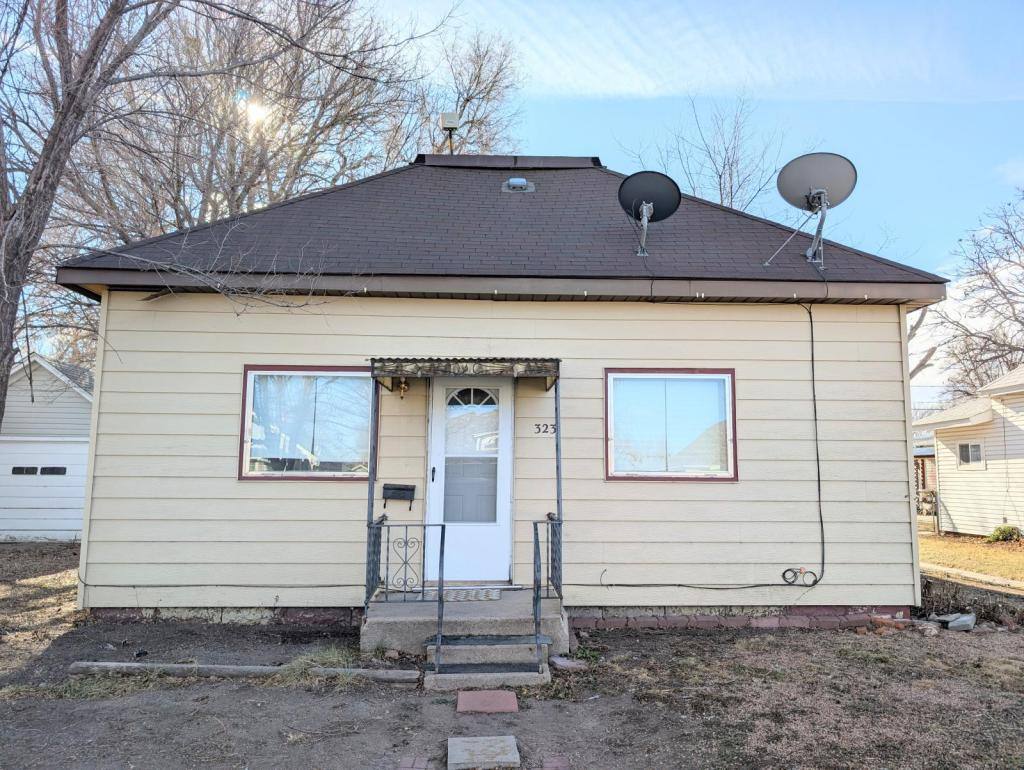 House for rent at 323 Park St, Sterling, CO 80751