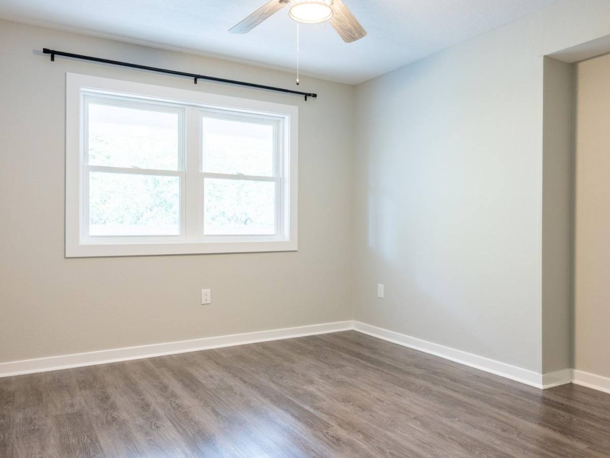 Apartment for rent at 211 Coastal Point Dr #201-8, Atlantic Beach, NC 28512