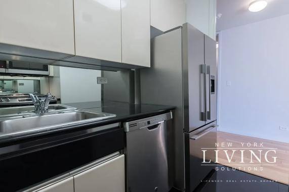 Apartment for rent at 525 E 72nd St #6I, New York, NY 10021