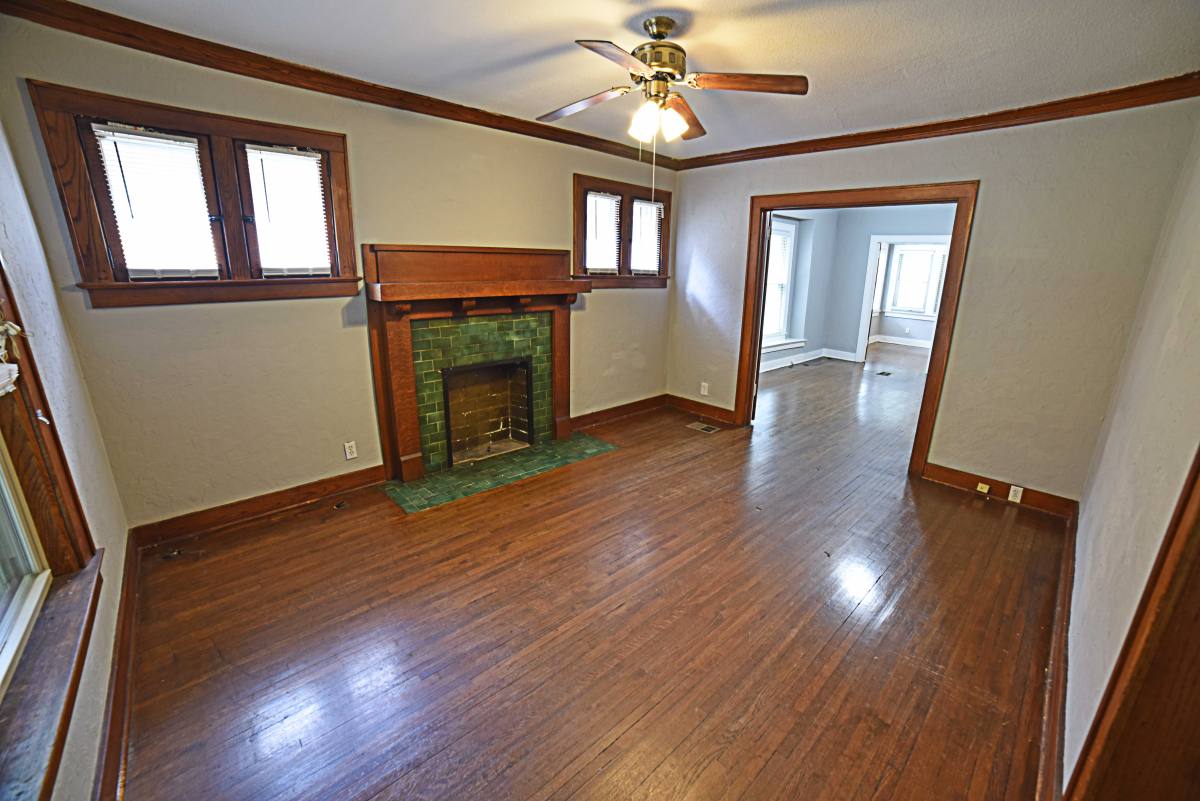 Townhouse for rent at 3916 Campbell St, Kansas City, MO 64110