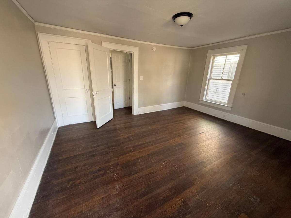 Apartment for rent at 209 Oakwood St #2, High Point, NC 27262
