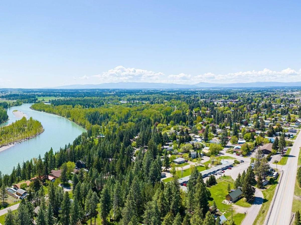 Apartment for rent at 661 8th Ave E, Columbia Falls, MT 59912