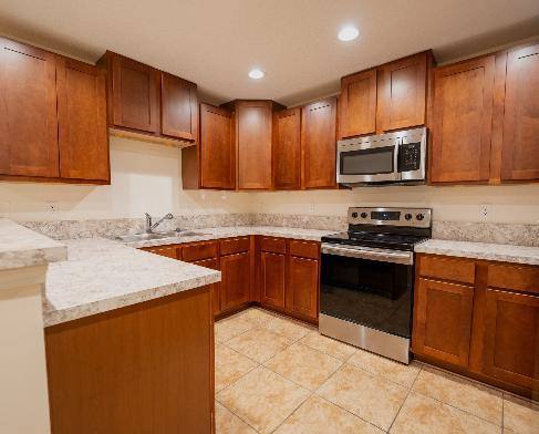 Apartment for rent at 806 Oak St #10, Green Cove Springs, FL 32043