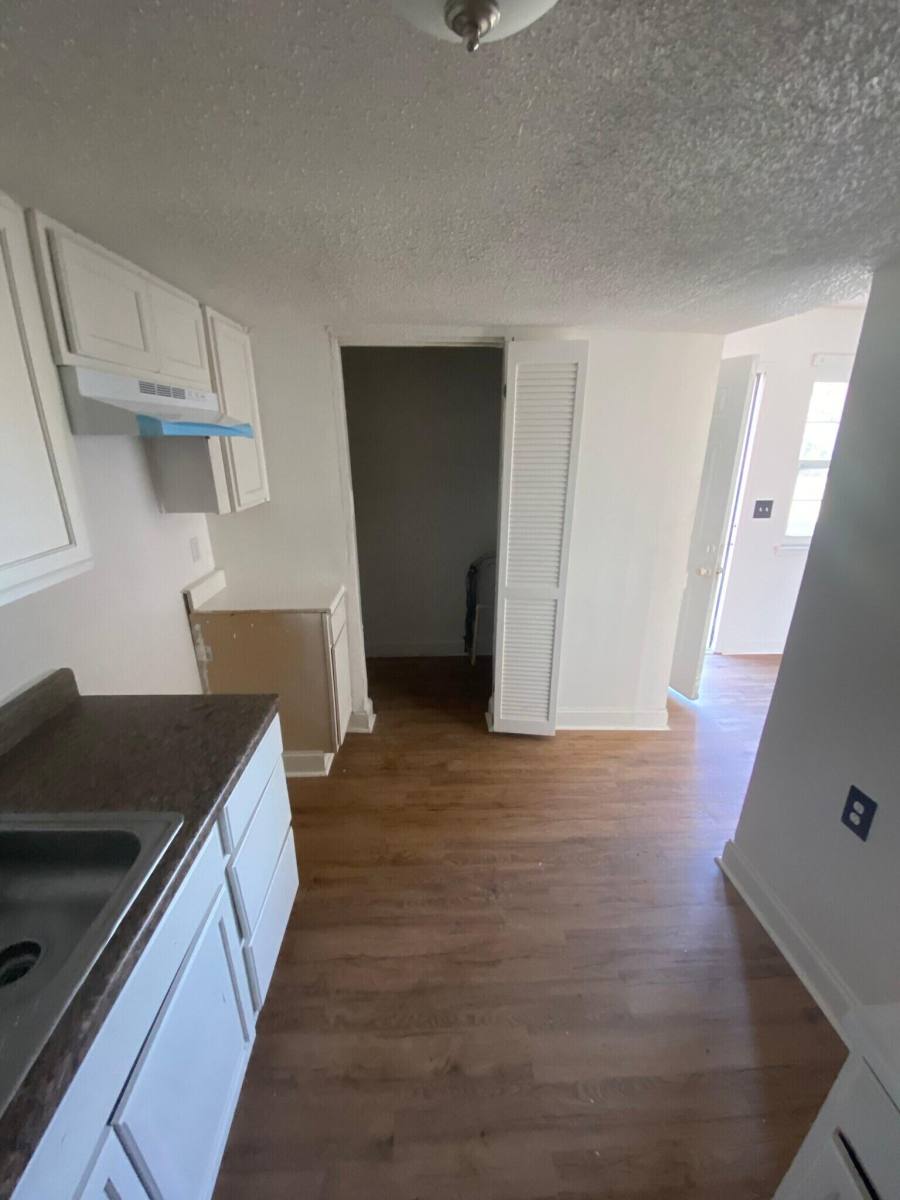Apartment for rent at 806 Enterprise Rd #8B, Dillon, SC 29536