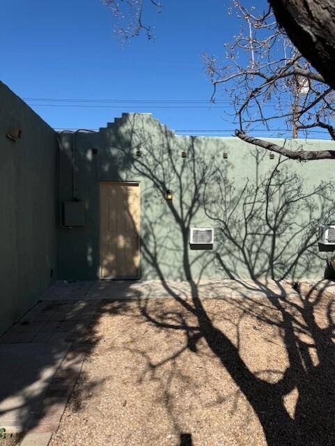 House for rent at 102 W Ohio St #2, Tucson, AZ 85714