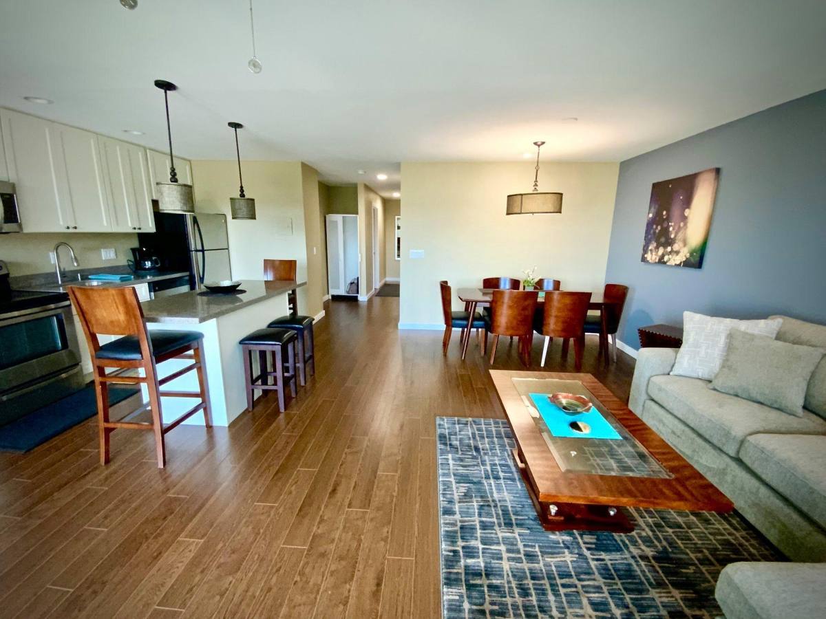 Apartment for rent at 333 Vuemont Place NE #301, Renton, WA 98056