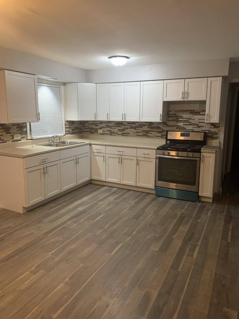 Apartment for rent at 1645 Downs Dr #2, Calumet City, IL 60409