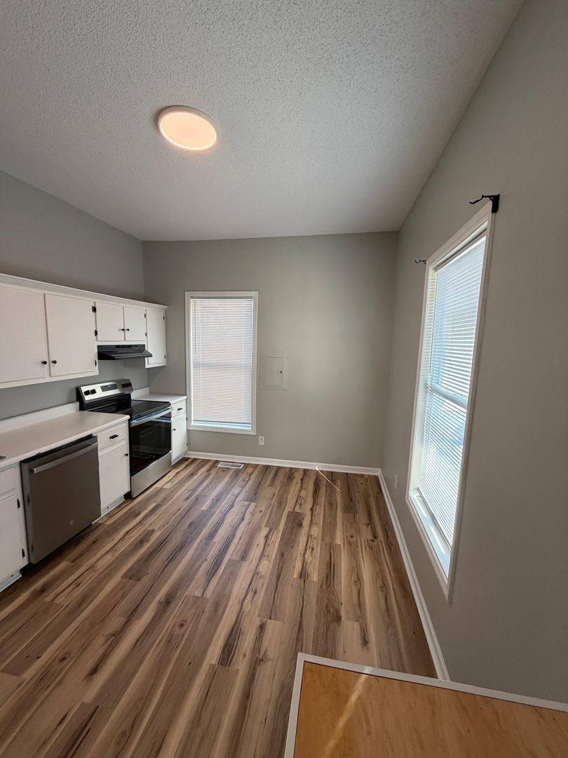 Apartment for rent at 520 E Tuscaloosa St, Florence, AL 35630