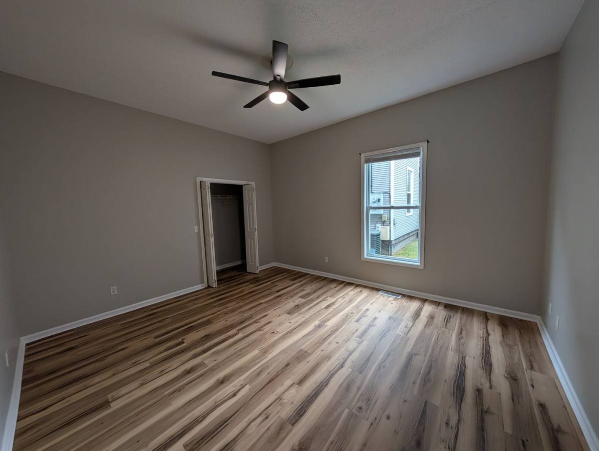 Apartment for rent at 520 E Tuscaloosa St, Florence, AL 35630